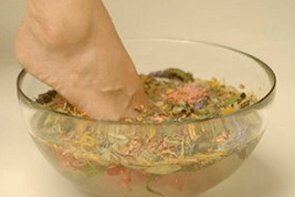 Bath for psoriasis treatment
