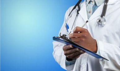 the doctor made a note